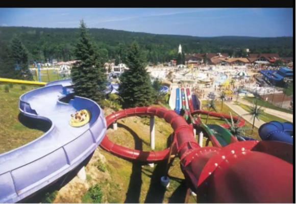 Aquatopia Waterpark-Pool-Tennis-Paintball- Zipline 127 Таннерсвилл Экстерьер фото
